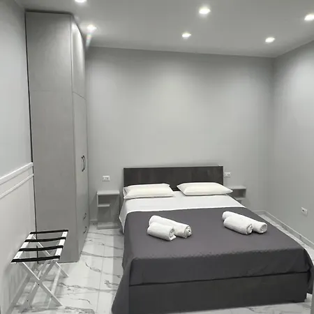 House Maria Francesca Apartment Naples
